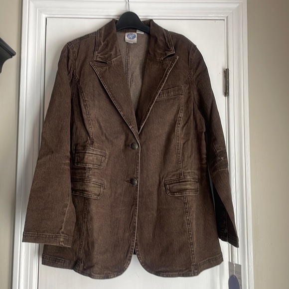 DG2 by Diane Gilman Jackets & Blazers - NWT DG2 Brown Stretch Denim Blazer 1X